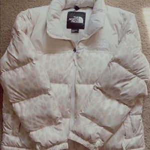 The North Face 1996 Retro Nuptse leopard print jacket - Cream/White
